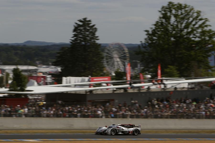  Audi R18 TDI Ultra Le Mans 24hr 2011 года  (фото 35 из 108)